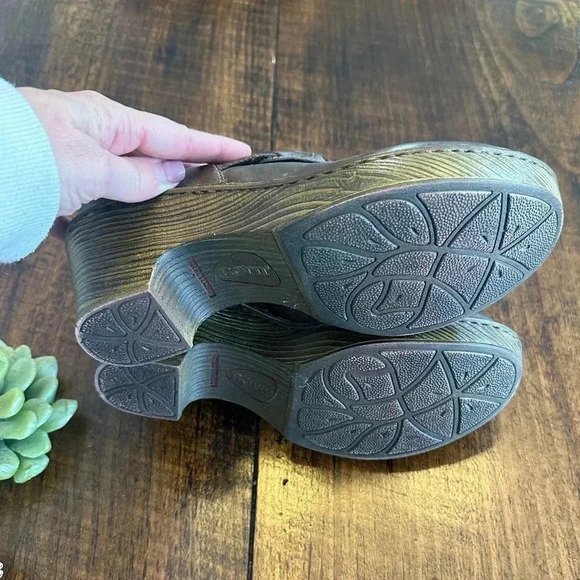 Born | “Skathi” Brown Distressed Leather Heeled Clogs with Braided Band - Picture 7 of 10